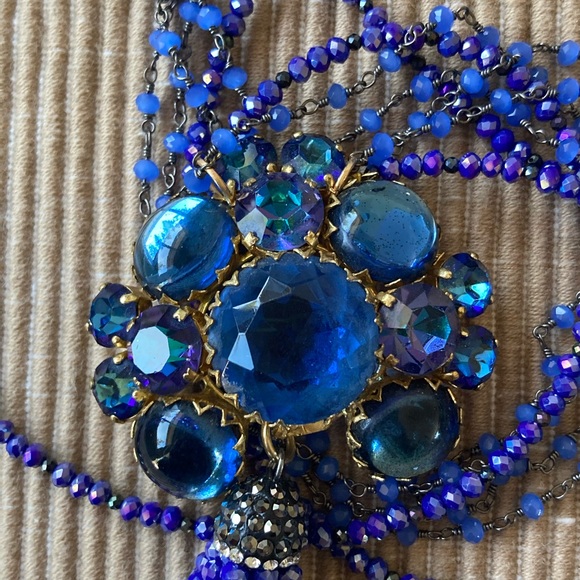 NWT Repurposed Vintage Pendant Triple Strand Long Bead Tassel Ne… - Picture 9 of 10